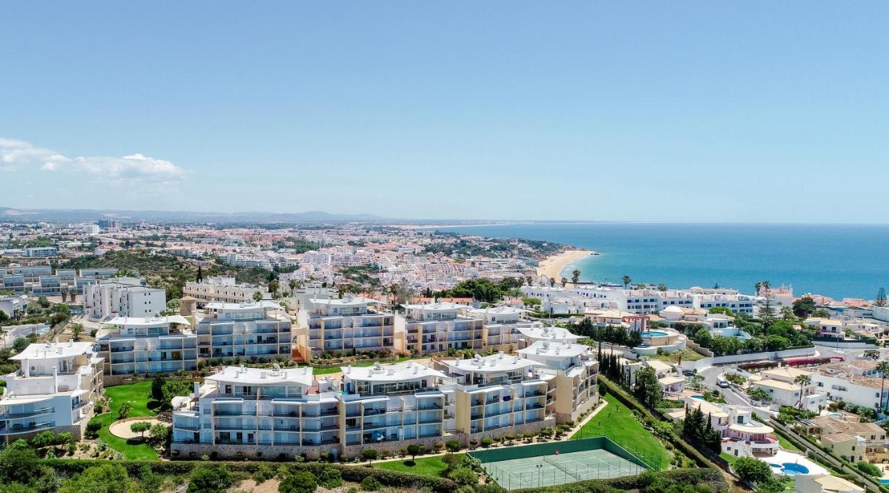 Bnb Homes Ocean View Apartment With Sunbathing Terrace, 2 Swimming Pools & Tennis Court Albufeira Esterno foto